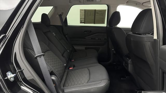 2023 Nissan Pathfinder SV FWD