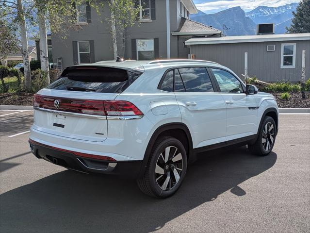 2026 Volkswagen Atlas Cross Sport SE with Technology