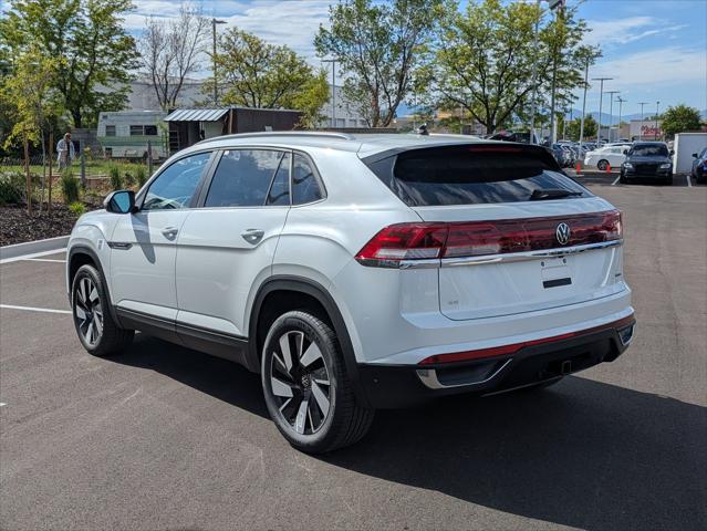 2026 Volkswagen Atlas Cross Sport SE with Technology