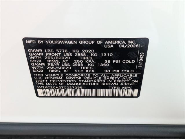 2026 Volkswagen Atlas Cross Sport SE with Technology