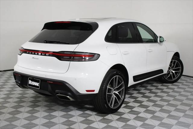 2025 Porsche Macan Macan