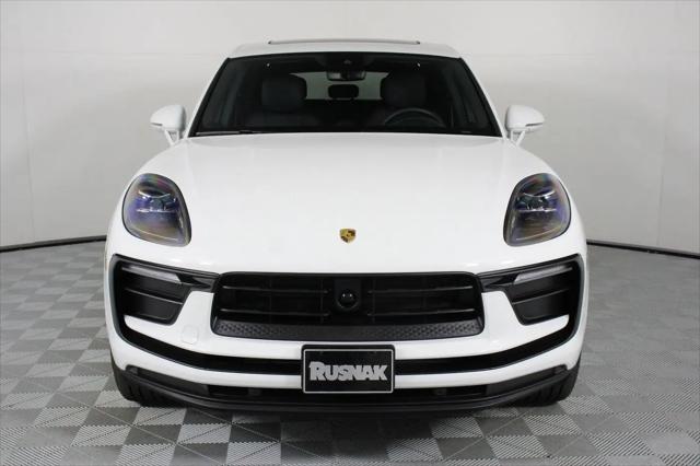 2025 Porsche Macan Macan