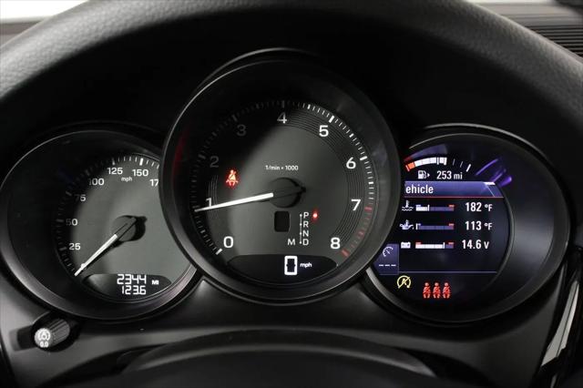 2025 Porsche Macan Macan