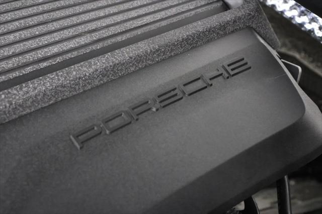 2025 Porsche Macan Macan