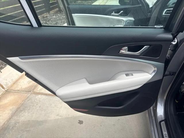 2026 Genesis G70 3.3T RWD Sport Prestige