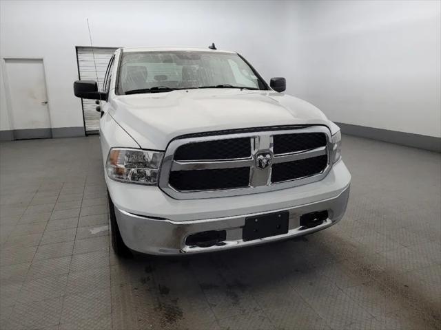 2022 Ram 1500 Classic SLT Crew Cab 4x4 5'7" Box