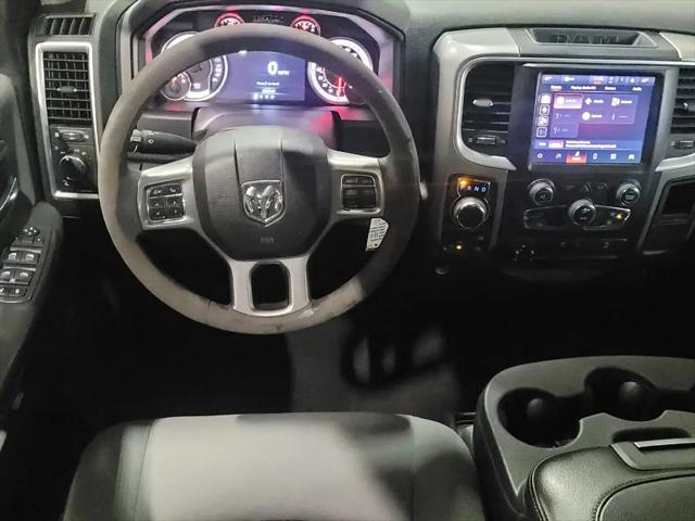 2022 Ram 1500 Classic SLT Crew Cab 4x4 5'7" Box