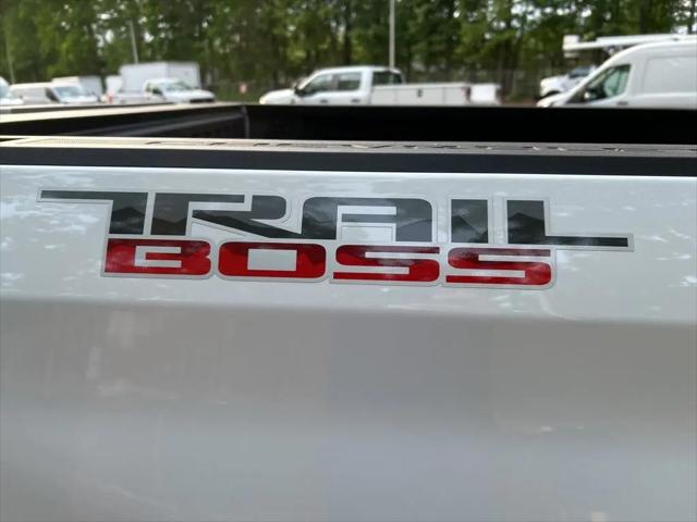 2024 Chevrolet Silverado 1500 4WD Crew Cab Short Bed LT Trail Boss