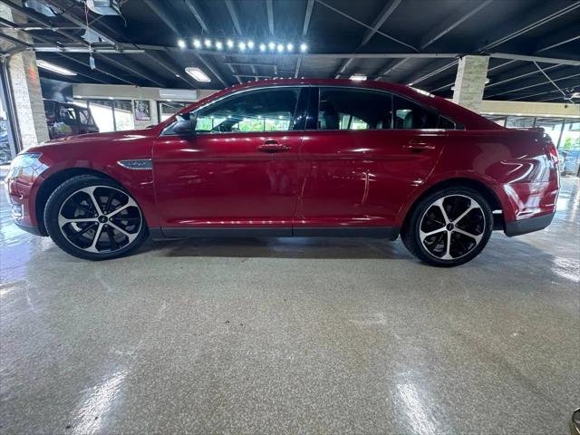 2016 Ford Taurus SHO