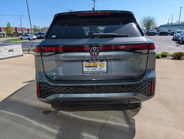 2026 Volkswagen Tiguan SE R-Line Black