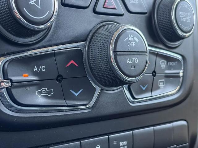 2019 Ram 1500 Classic SLT