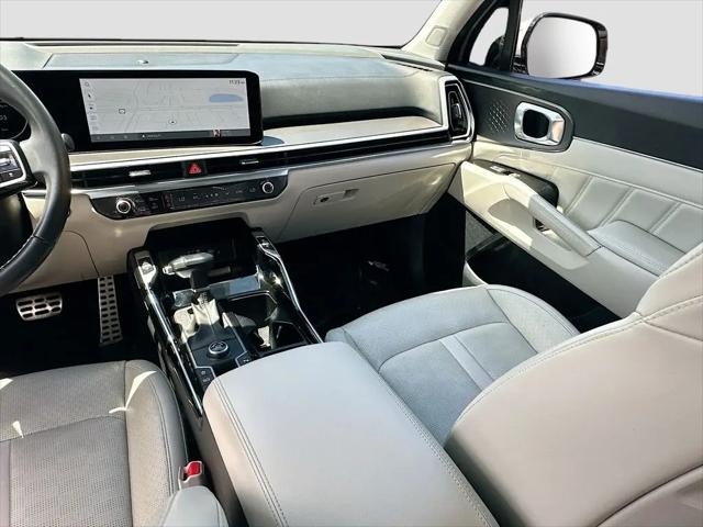 2025 Kia Sorento SX
