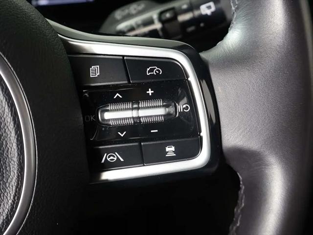 2025 Kia Carnival MPV LXS