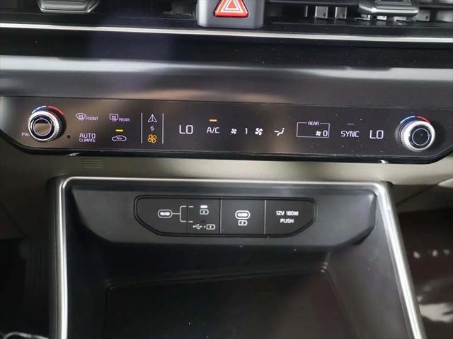 2025 Kia Carnival MPV LXS