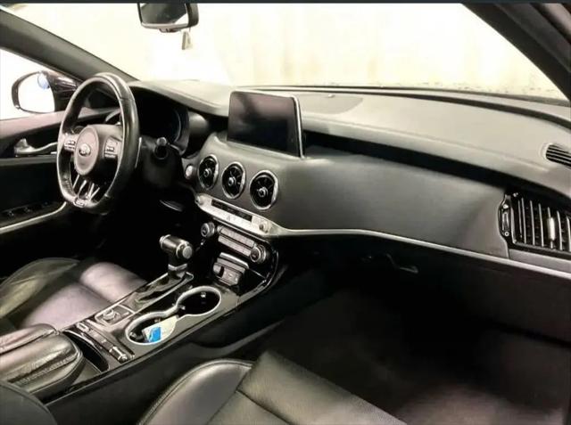 2020 Kia Stinger GT-Line