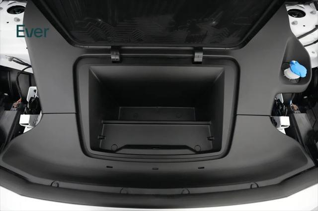 2025 Volvo EX30 Plus Twin Motor Performance, Fully electric