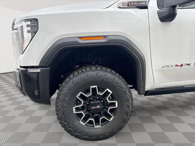 2026 GMC Sierra 2500HD Crew Cab, Standard Bed, AT4X, 4WD