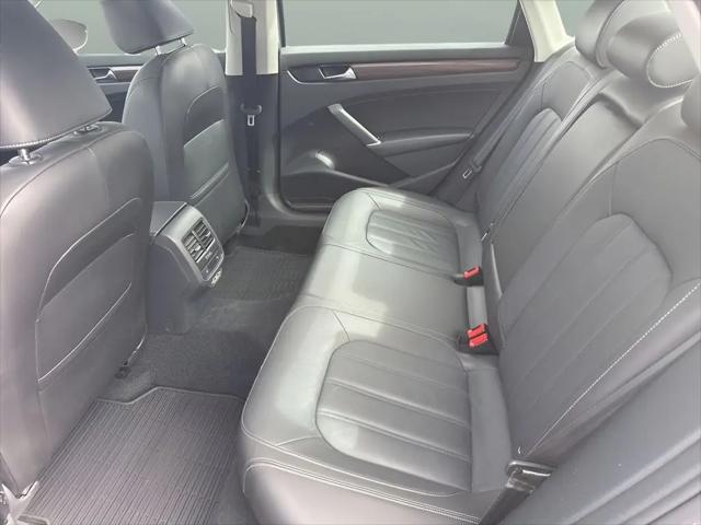 2020 Volkswagen Passat 2.0T SEL