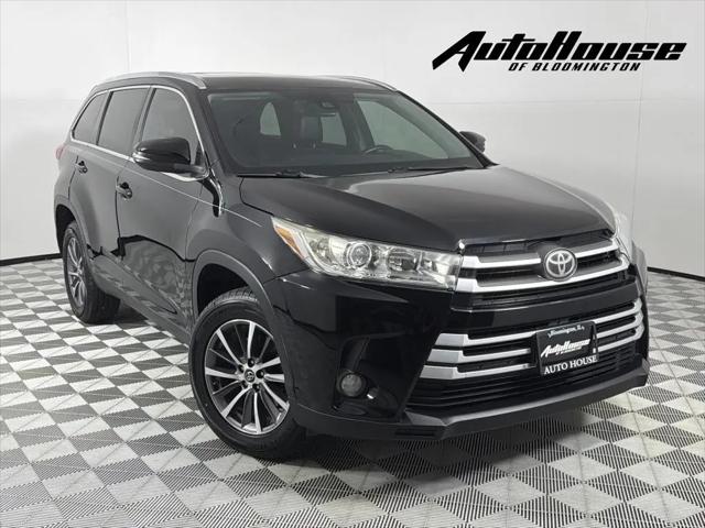 2019 Toyota Highlander XLE for sale in Bloomington, IL