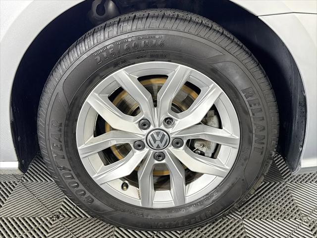 2018 Volkswagen Passat 2.0T S