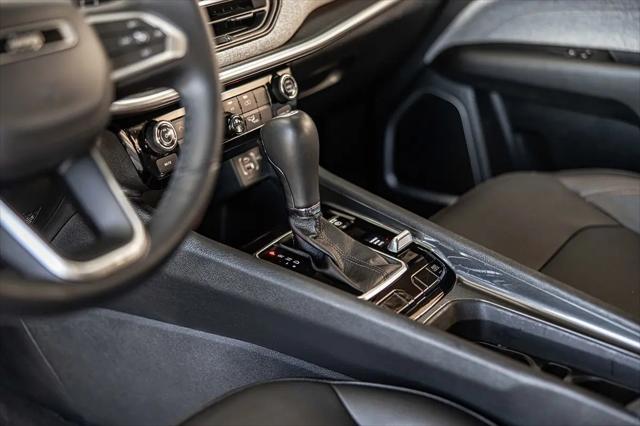 2022 Jeep Compass Latitude Lux 4x4