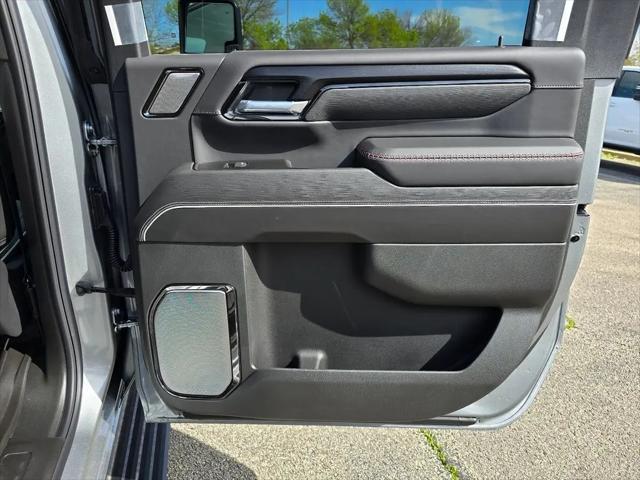 2026 GMC Sierra 2500HD Crew Cab, Standard Bed, AT4X, 4WD