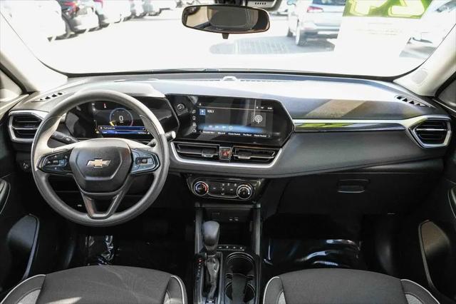 2024 Chevrolet TrailBlazer FWD LT