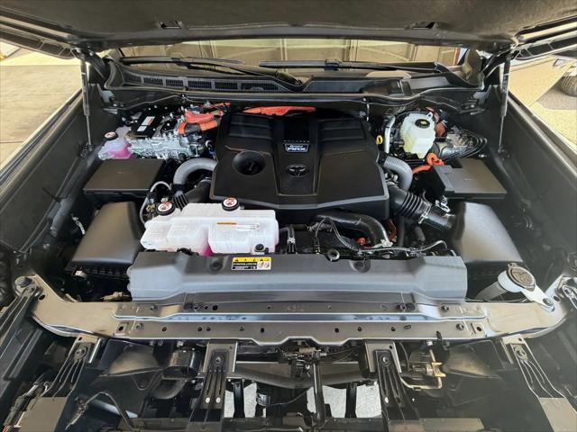2026 Toyota Tundra Limited CrewMax 6.4' Bed