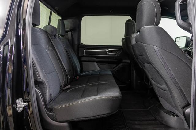 2022 Ram 1500 Big Horn Crew Cab 4x4 5'7" Box