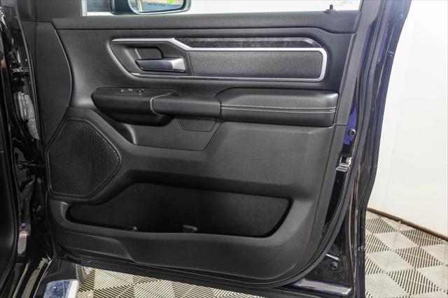2022 Ram 1500 Big Horn Crew Cab 4x4 5'7" Box