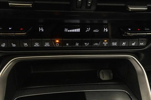 2025 Mazda X-90 Premium Plus Package
