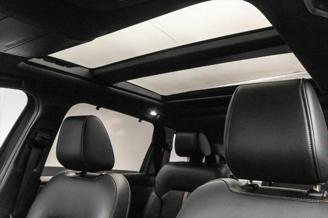 2025 Mazda X-90 Premium Plus Package