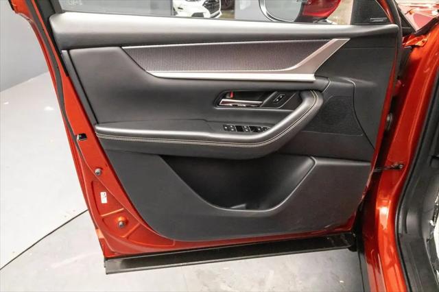 2025 Mazda X-90 Premium Plus Package