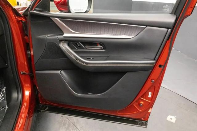 2025 Mazda X-90 Premium Plus Package