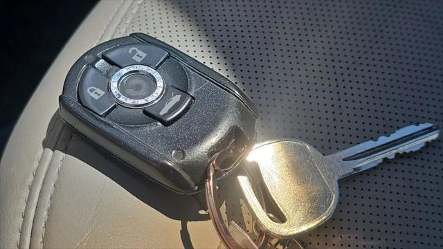 2005 Cadillac XLR Standard