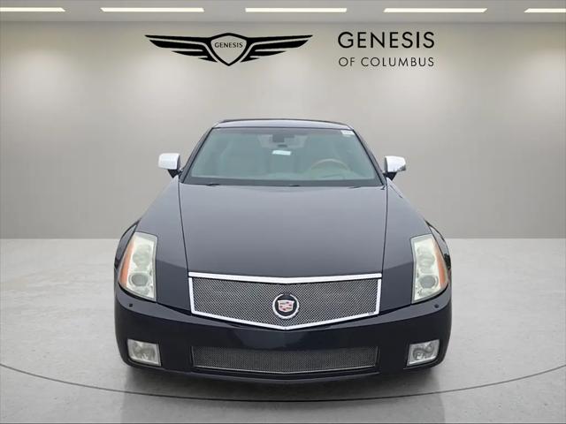 2005 Cadillac XLR Standard