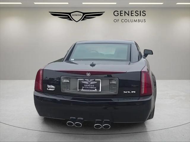 2005 Cadillac XLR Standard
