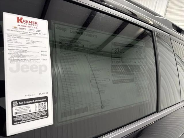 2026 Jeep Cherokee Laredo 4x4