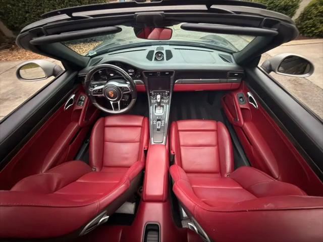 2019 Porsche 911 Targa 4 GTS