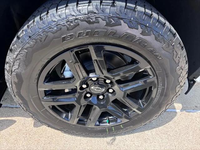 2026 Chevrolet Silverado 1500 4WD Crew Cab Short Bed RST