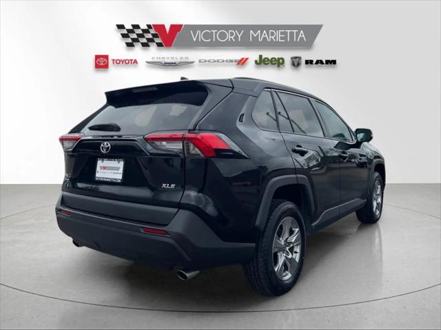 2024 Toyota RAV4 XLE