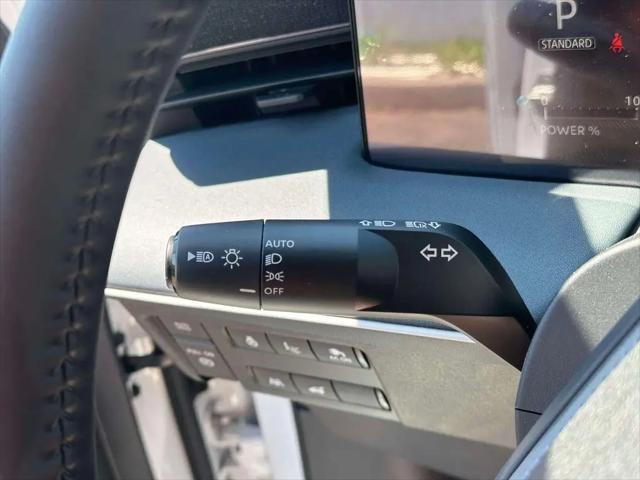 2026 Nissan LEAF PLATINUM+