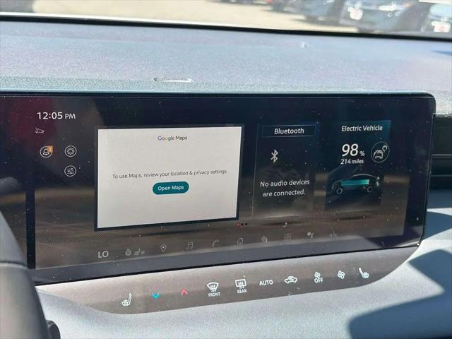 2026 Nissan LEAF PLATINUM+