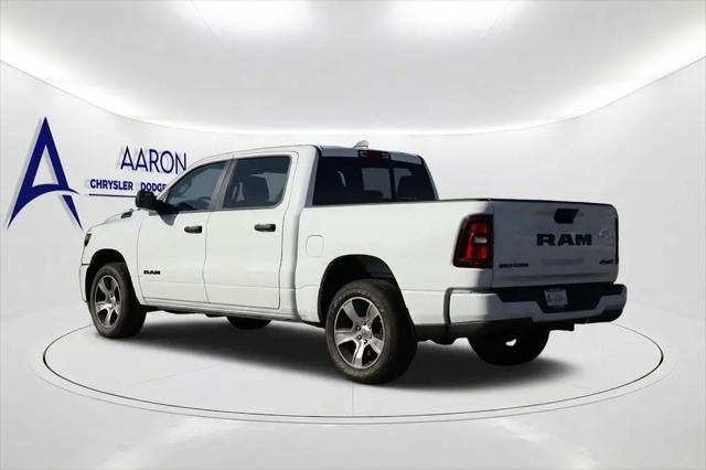 2026 Ram 1500 Express Crew Cab 4x4 57 Box