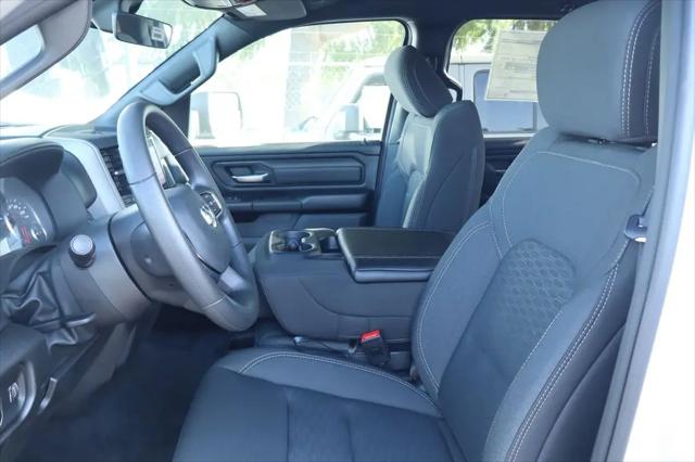 2026 Ram 1500 Express Crew Cab 4x4 57 Box