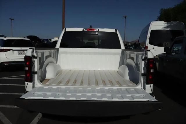 2026 Ram 1500 Express Crew Cab 4x4 57 Box