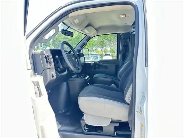 2024 Chevrolet Express Cargo Van RWD 2500 Regular Wheelbase WT