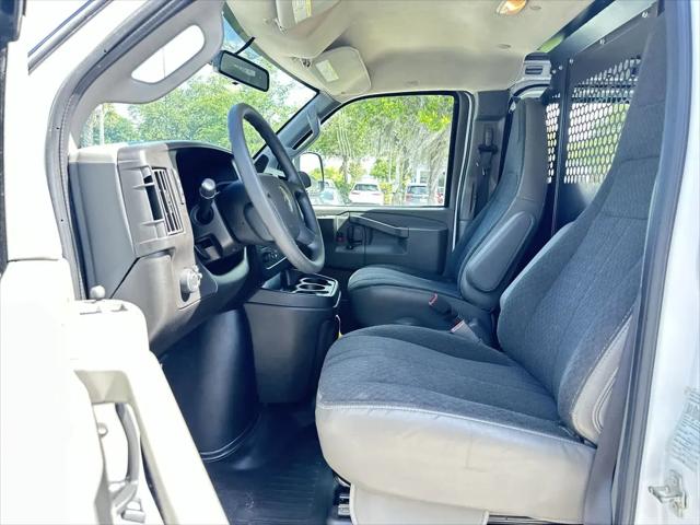 2024 Chevrolet Express Cargo Van RWD 2500 Regular Wheelbase WT