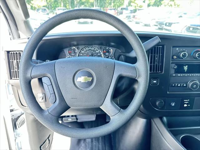 2024 Chevrolet Express Cargo Van RWD 2500 Regular Wheelbase WT