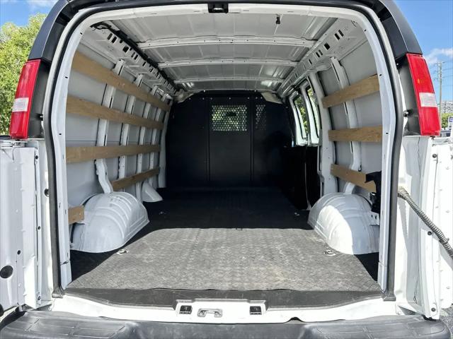 2024 Chevrolet Express Cargo Van RWD 2500 Regular Wheelbase WT